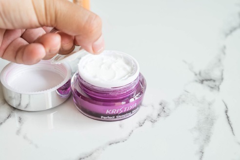 ครีมมาส์คหน้าจะช่วยบำรุงผิวกระจ่างใส ครีมมาส์คหน้าช่วยบำรุงผิวหน้าให้ชุ่มชื้นกระจ่างใสขึ้น