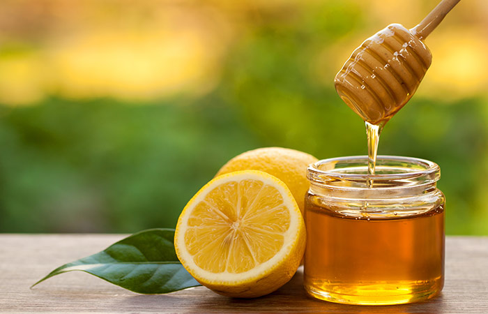 น้ำผึ้งจะช่วยลดอาการปากดำได้ดี