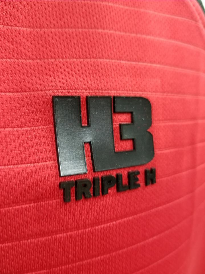 เสื้อฟุตบอล H3 สีแดง