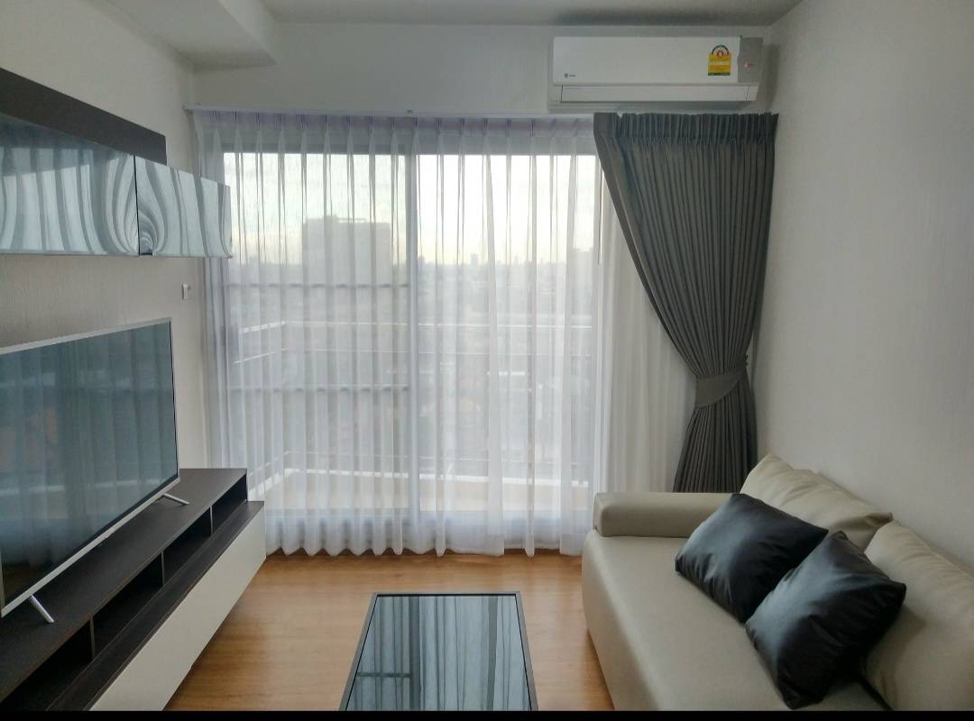 Good room, cheap price!!!! Condo for sale, Supalai Veranda, Ratchavipha-Prachachuen, good location, cheap price, with private parking, area size 65 sq.m.