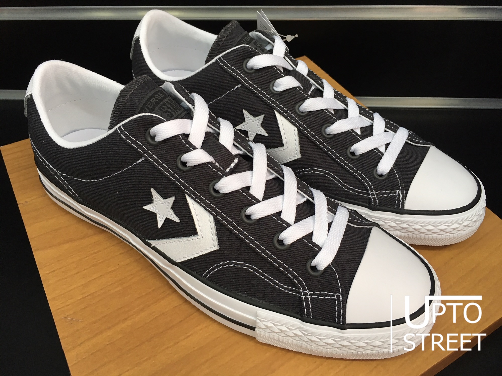 converse star player almost black