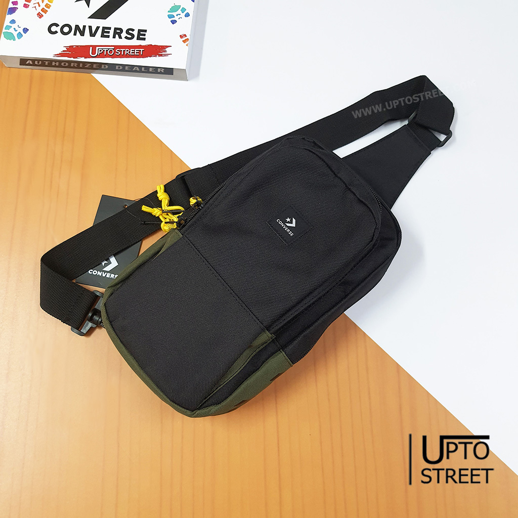 กระเป๋าคาดอก Converse Hiking Crossboy Bag - Black [1261677F0BK]