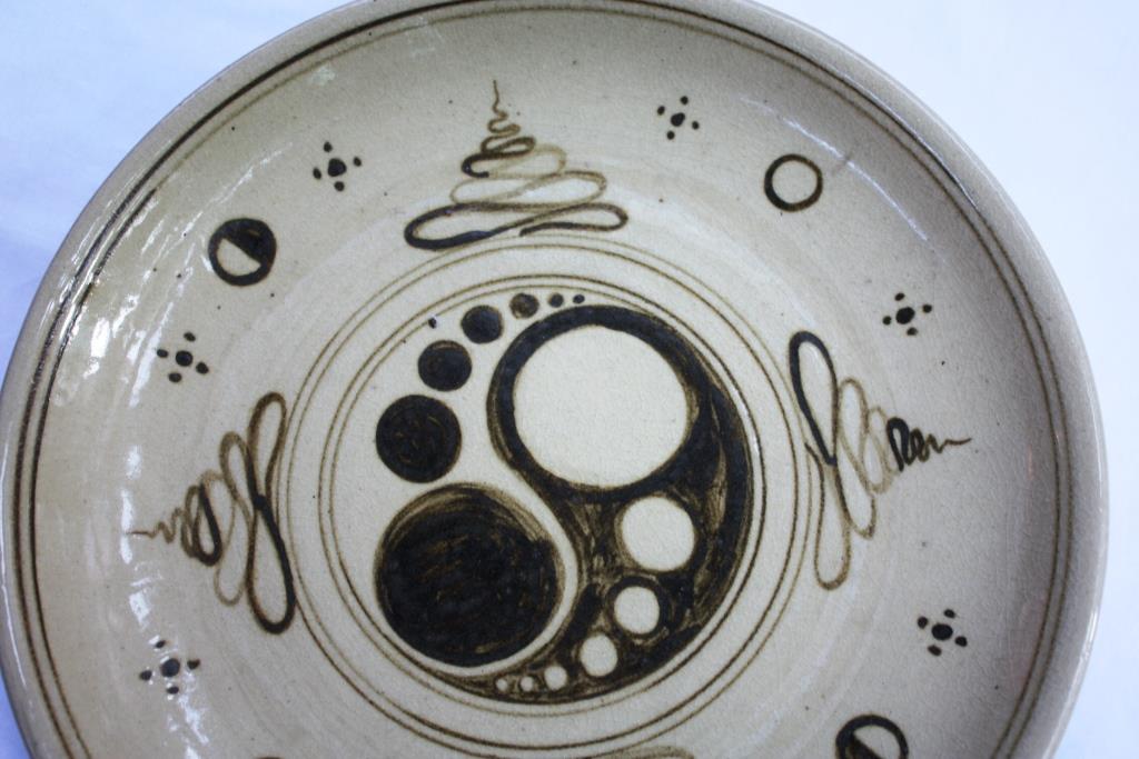 Ceramic Plate 9" - Wiang Galong (Yin/Yang)