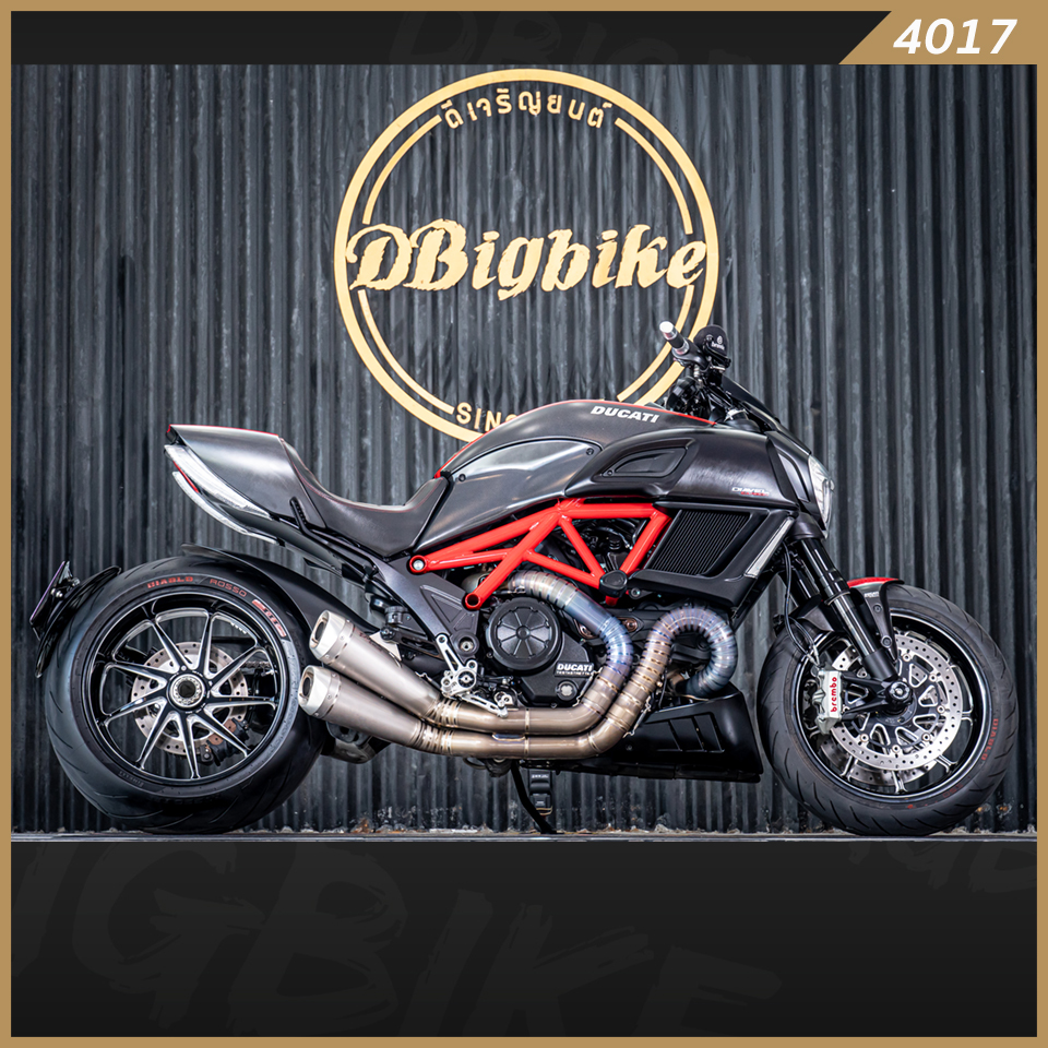 Ducati Diavel Carbon Red Facelift