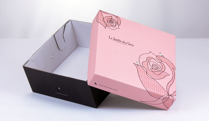 4601 Pink Cake Box: Le Jardin Des Sens 18x18x8 cm