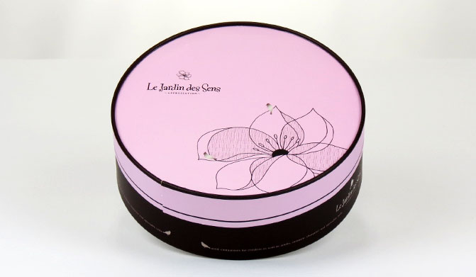 R1601C Box: PurpleLe Jardin Des Sens 16x5(H) cm