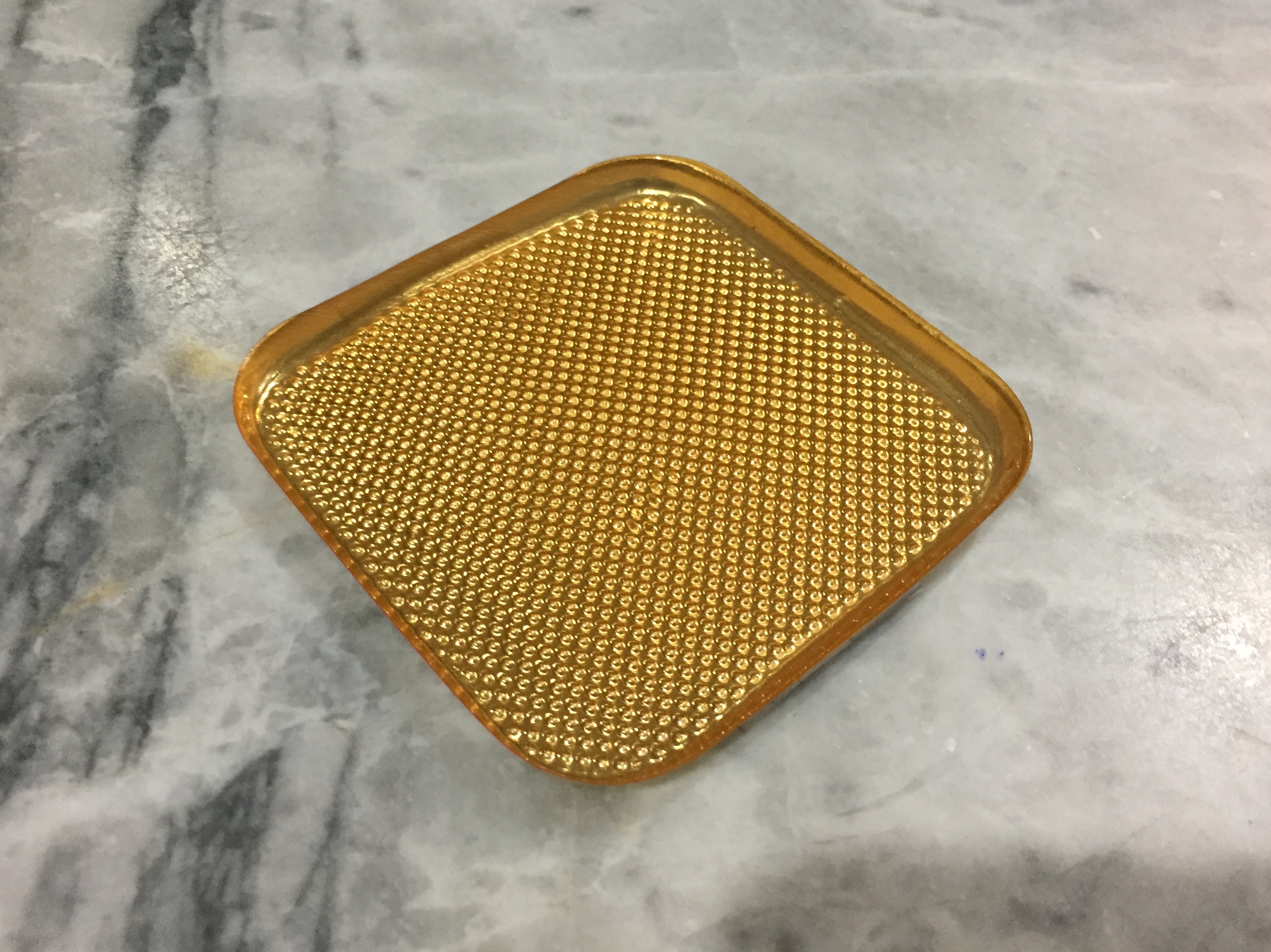 610B074 Square Plastic Cake Board 8*8100 Bakeryland