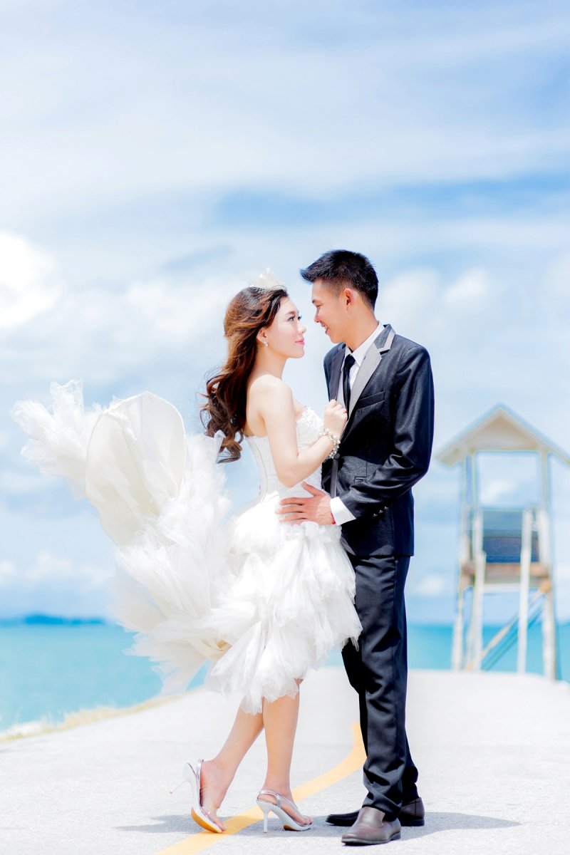 ถ่ายภาพแต่งงาน