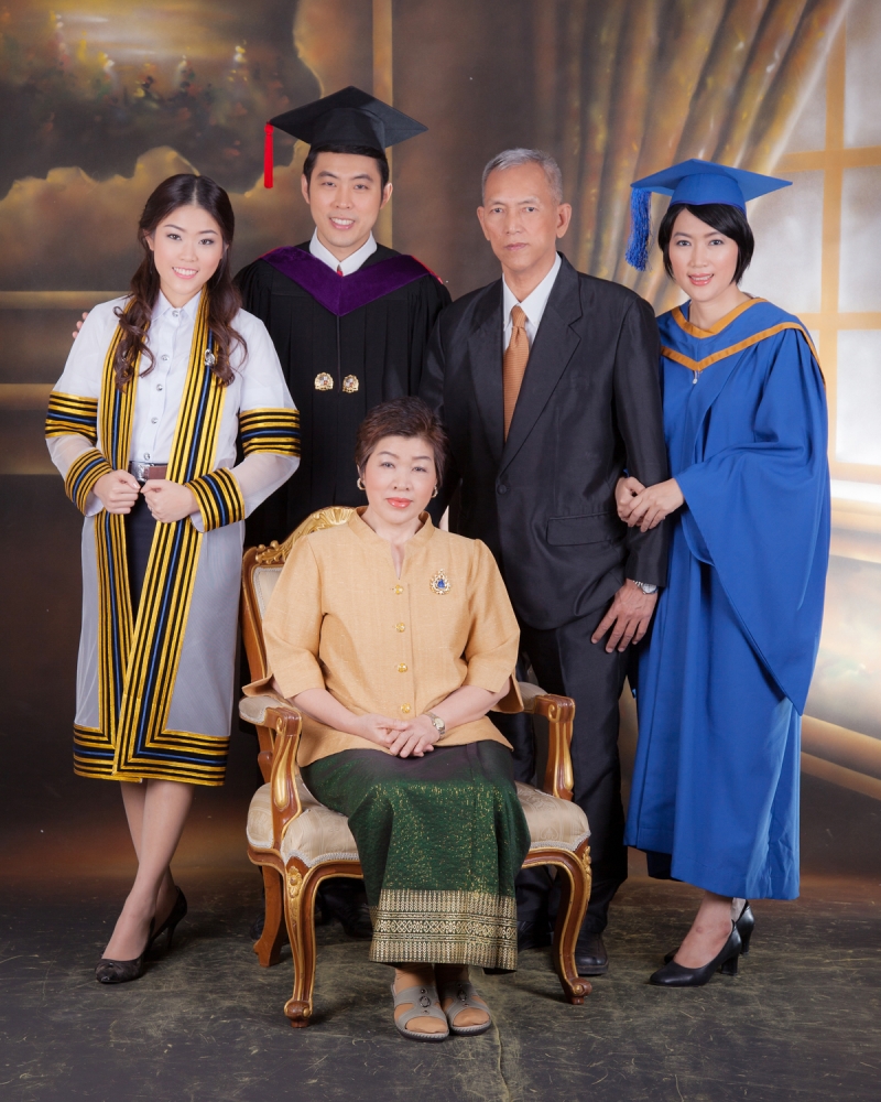 ถ่ายภาพครอบครัว