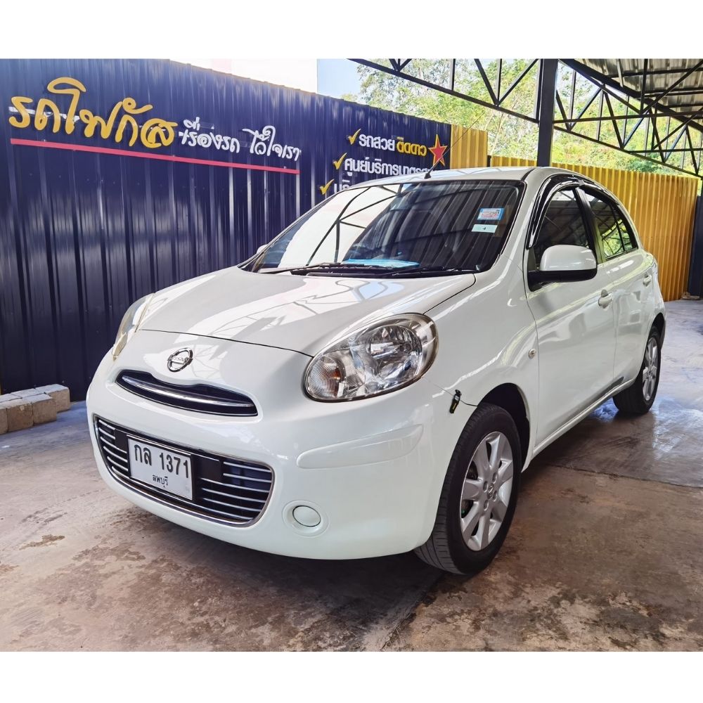NISSAN March 1.2V ปี 2012