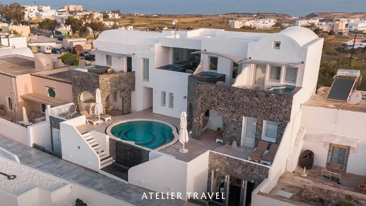 ระเบียงส่วนตัว Oia ซานโตรินี่ Luxury