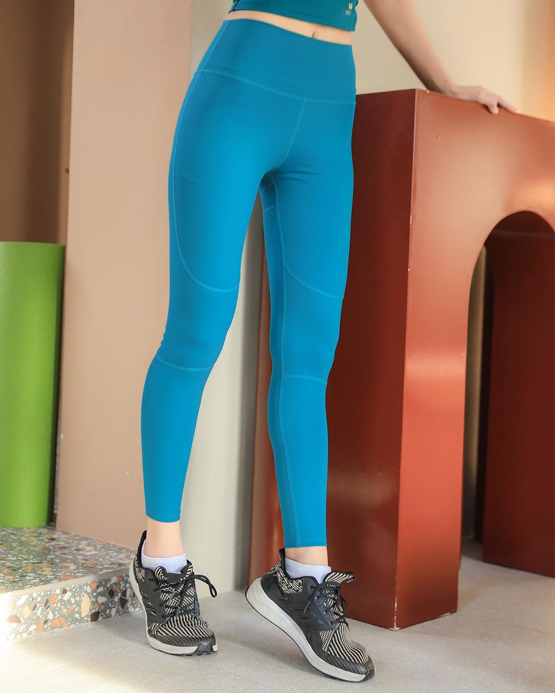 carbon blue lululemon