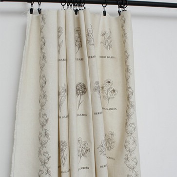 ผ้าบล๊อค Cotton linen ลายดอกไม้ โทนน้ำตาล  ขนาด  76 * 145 cm.