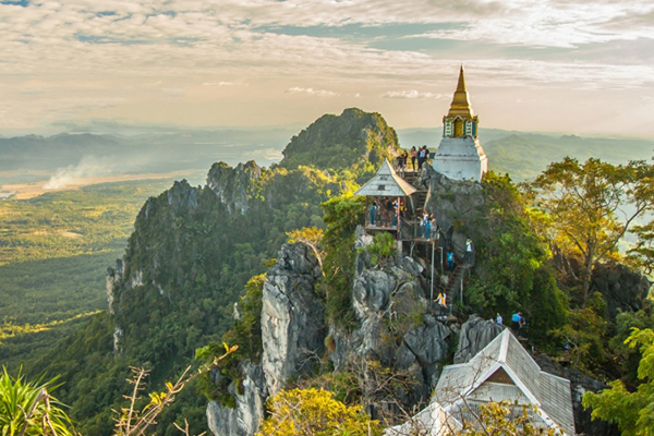 สถานที่ท่องเที่ยวลำปาง