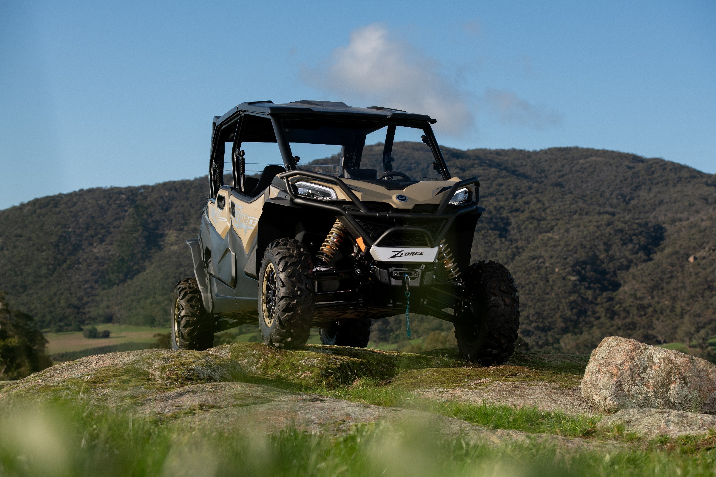 CFmoto thailand Zforce950 4seater UTV