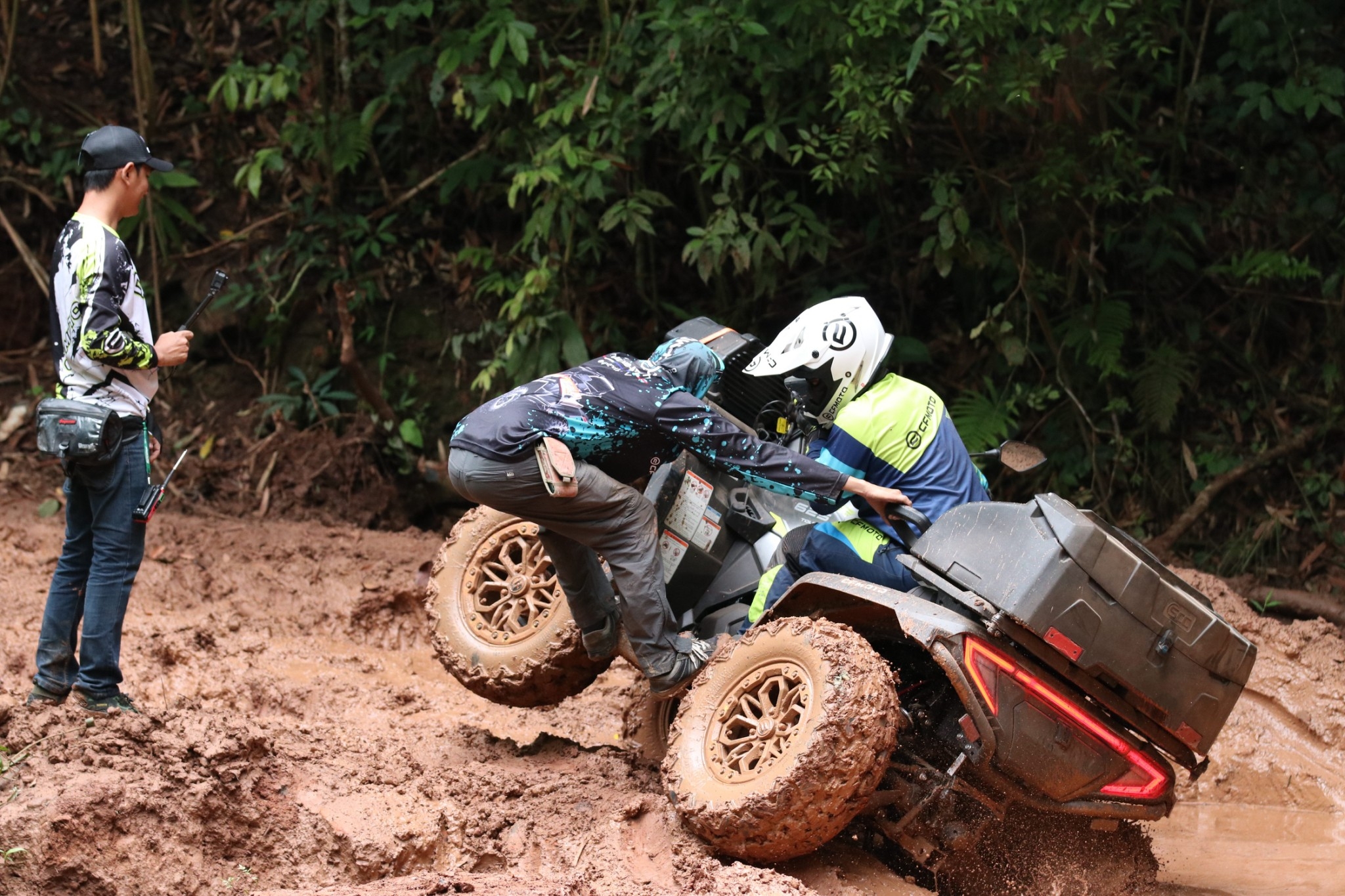 ATV 600cc CFMOTO 4x4