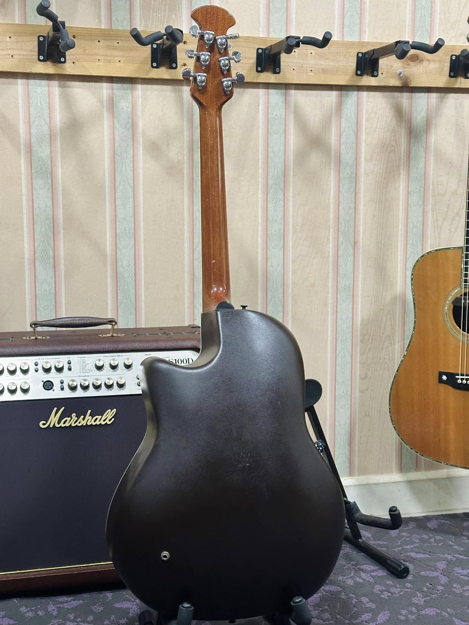 Ovation ULTRA Series NO.1527 エレアコ オベーション Ovation Ultra Series 1527 Made in Korea With Hard Case - YouTube