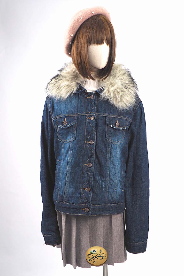 เช่าเสื้อโค้ทผู้หญิง รุ่น  FauxFur denim jacket	902GJY064FABLL1