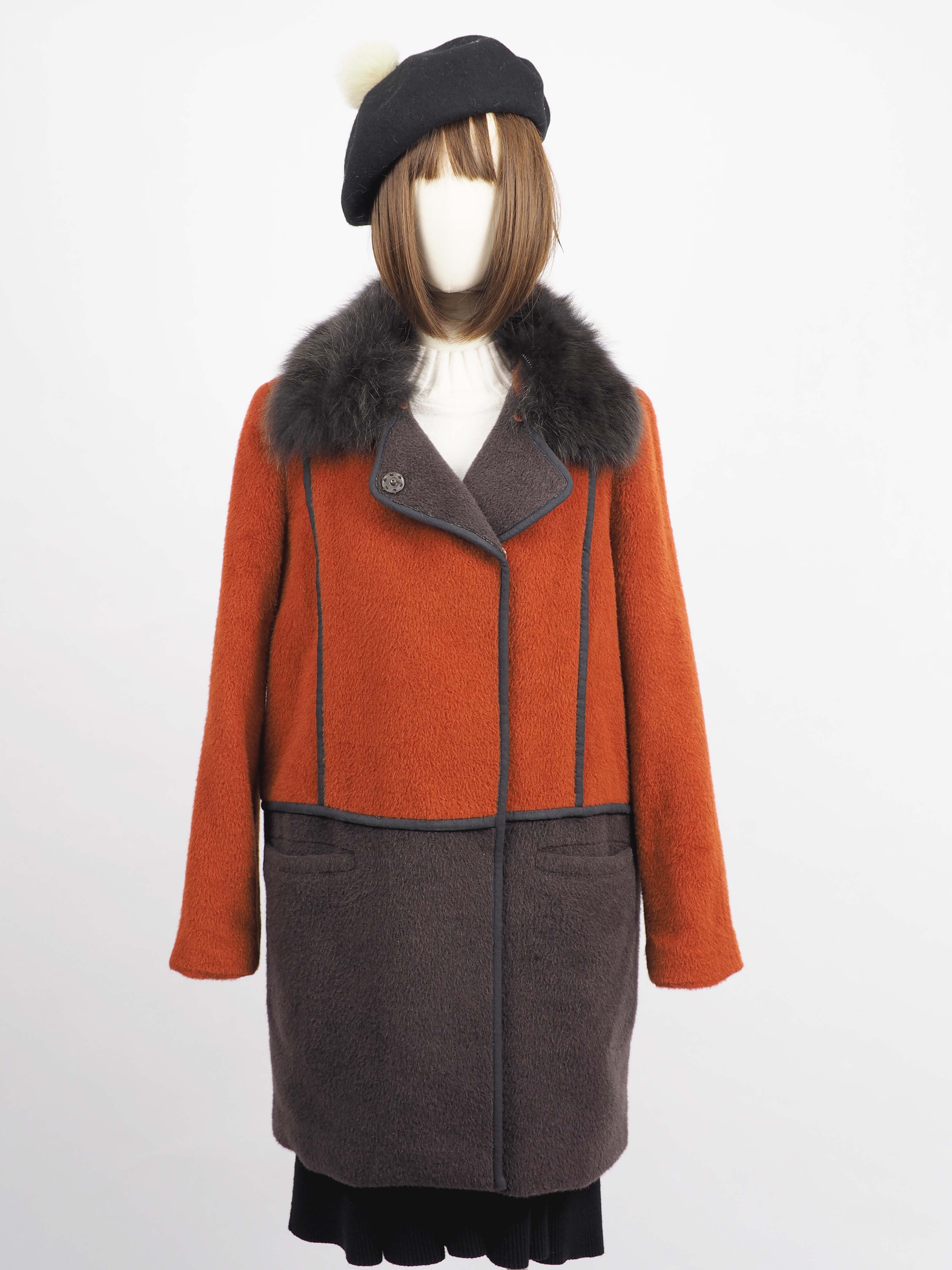 เช่าเสื้อโค้ทผู้หญิง รุ่น Fox Fur Collar Fire Finch and Soft Silt Coat	2009GCL846FAOR1