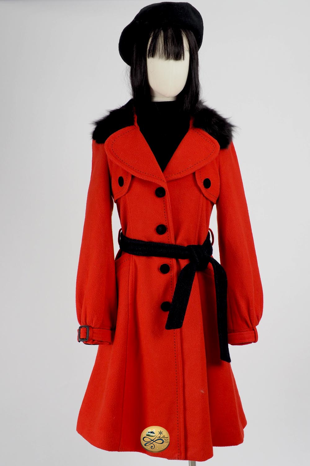เช่าเสื้อโค้ทผู้หญิง รุ่น  Fur Collar Carmim Princess Coat  2006GCL790FARE1