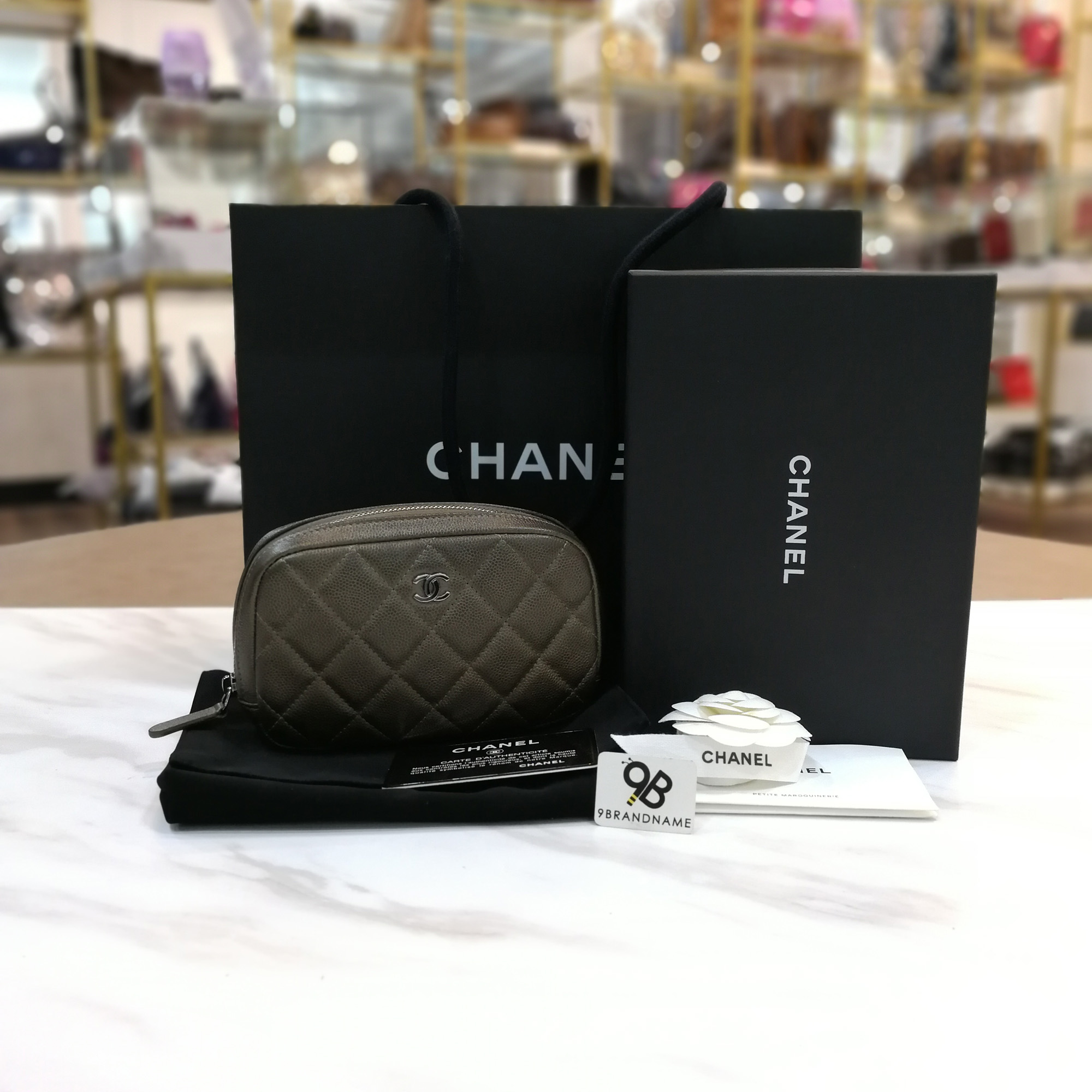 chanel classic case