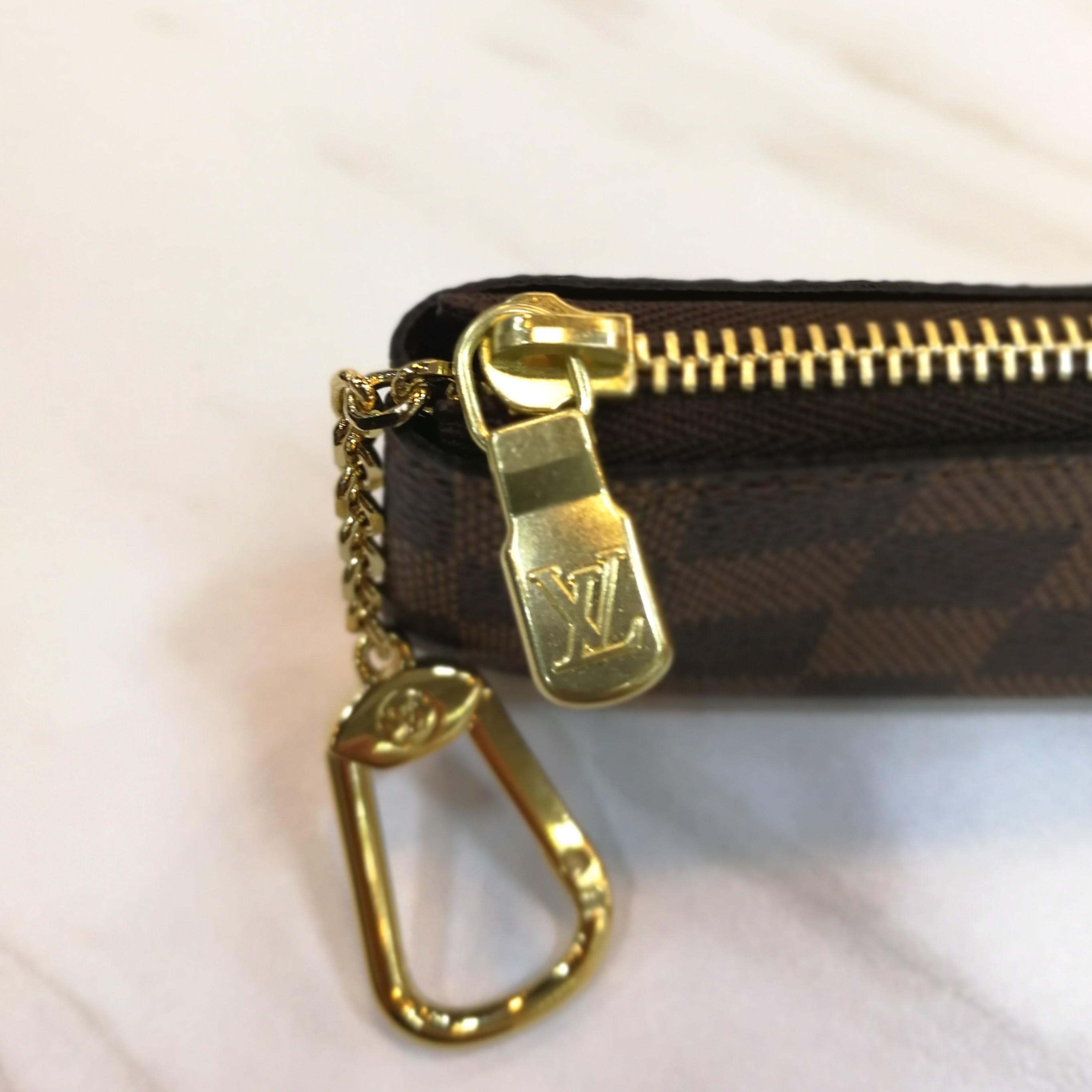 Louis Vuitton Key Pouch Buy Used | semashow.com