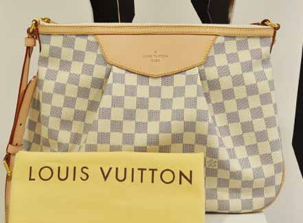 Order resume online louis vuitton