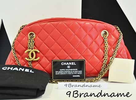 Chanel Mademoiselle Lambskin สีแดง อะไหล่ทองรมดำ ไซส์ กลาง สวยเริดค่า