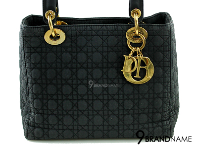 Christian Dior Lady Dior 10 Nylon Black GHW - Used Authentic Bag กระเป๋าคริสเตียนดิออร์ รุ่นเลดี้ดิออร์ ไซส์10 ผ้าสำดำตารางเล็ก ของแท้มือสองค่