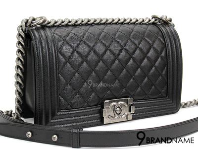 chanel boy 10 caviar