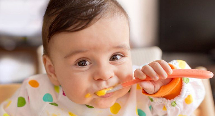 สารอาหารเด็กเล็ก อาหารที่เหมาะสมกับวัยทารก 1-3 ปี ลูกต้องการสารอาหารอะไรบ้าง