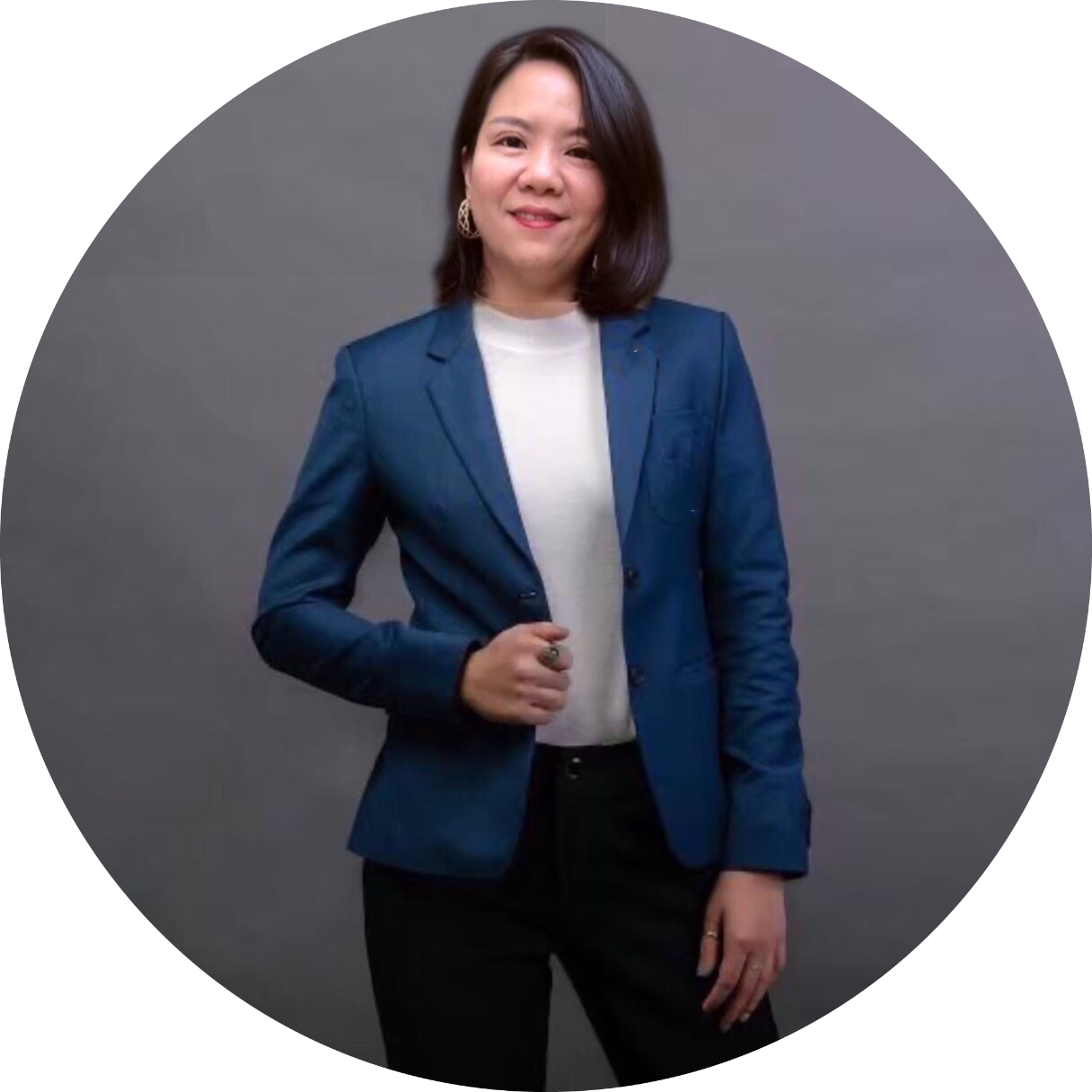 คุณรุ้งรวี สุกิจจานนท์ (เล้ง) CFP® Investment Advisor คุณรุ้งรวี สุกิจจานนท์ (เล้ง) CFP® Investment Advisor