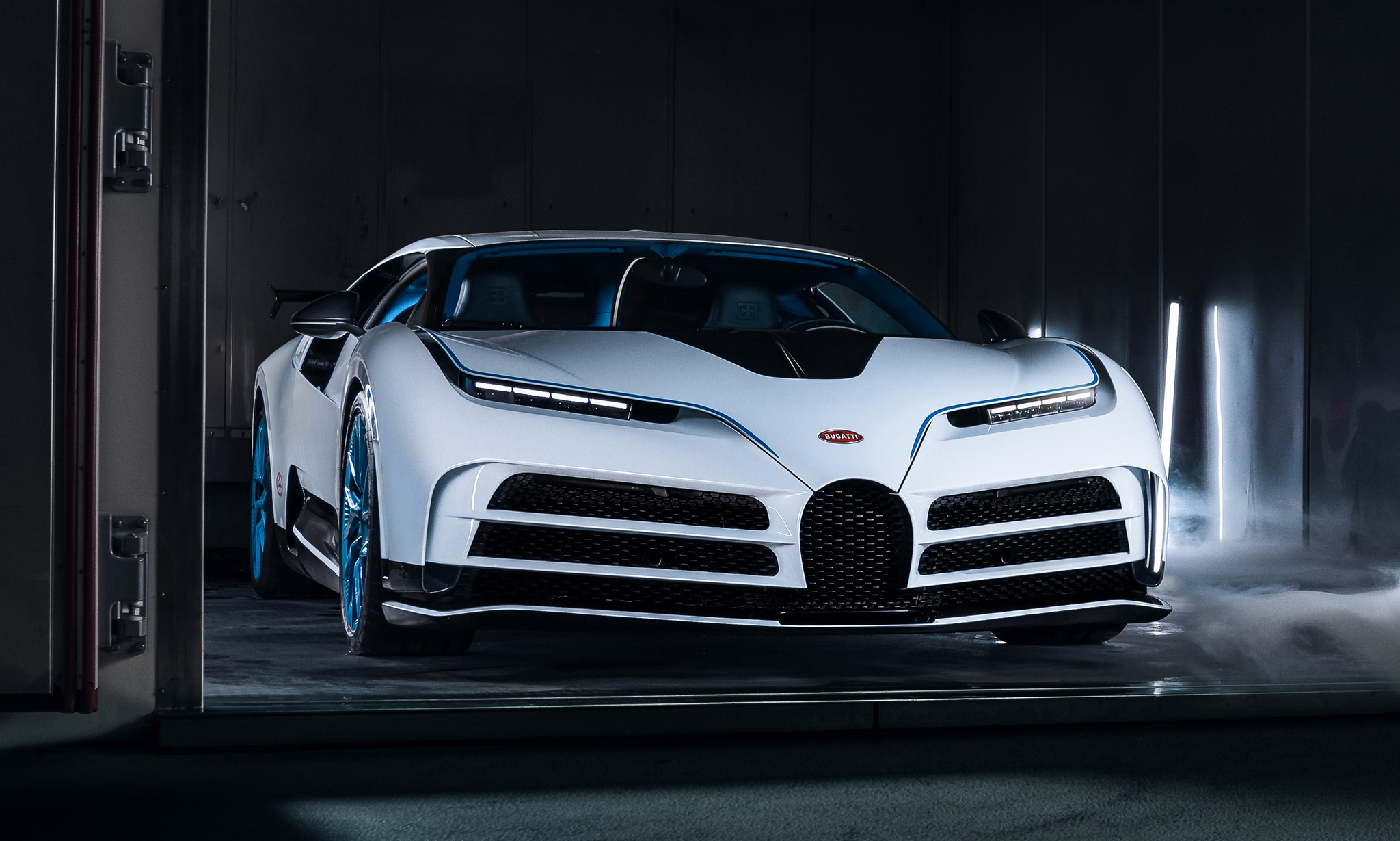 Bugatti Centodieci ถูกจับเข้าตู้แช่ ทดสอบโหดในอุณหภูมิติดลบ!!