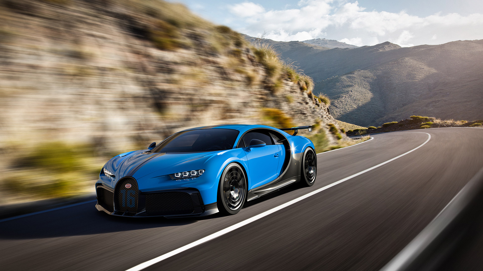 Bugatti Chiron Pur Sport เน้นรีดน้ำหนัก ปรับแอร์โรฯ และพริ้วกว่าเดิม