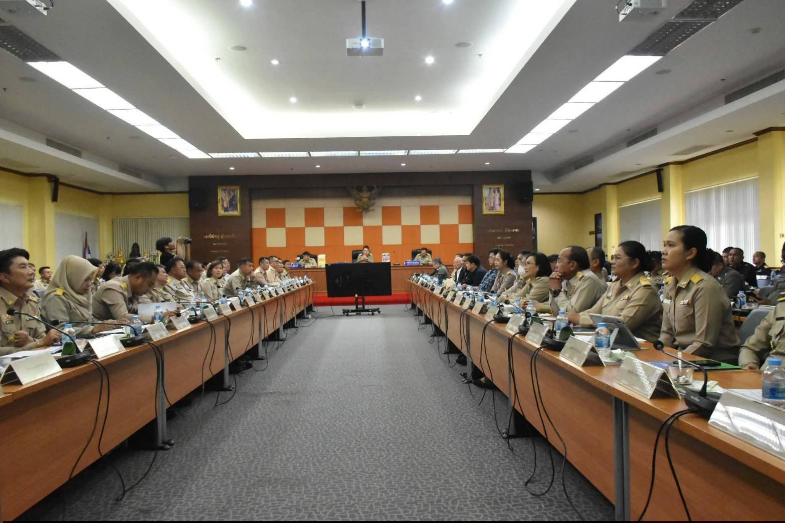 มูลนิธินายศรีผ่อง-นางกี่ ภูเก้าล้วน บริจาคที่ดิน 2 ไร่ แก่มูลนิธิศรีศรัทธา