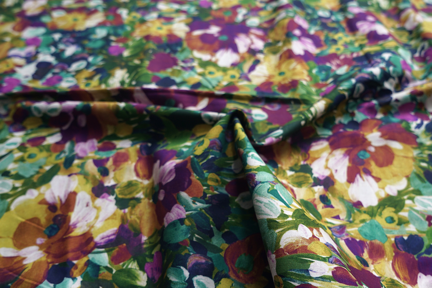 Robert Kaufman Painterly Petals Flower Petals Multi quiltrepublic