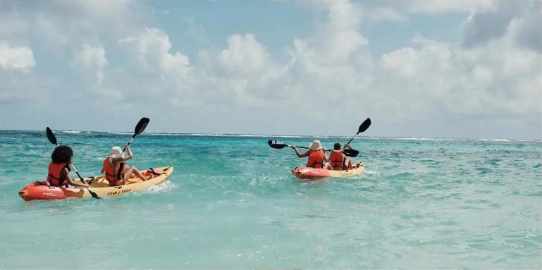 พายคายัคในทะเลมัลดีฟส์ Club Med Kani