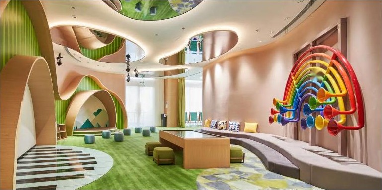 ห้องกิจกรรมเด็กสีสันสดใสที่ Club Med Lijiang