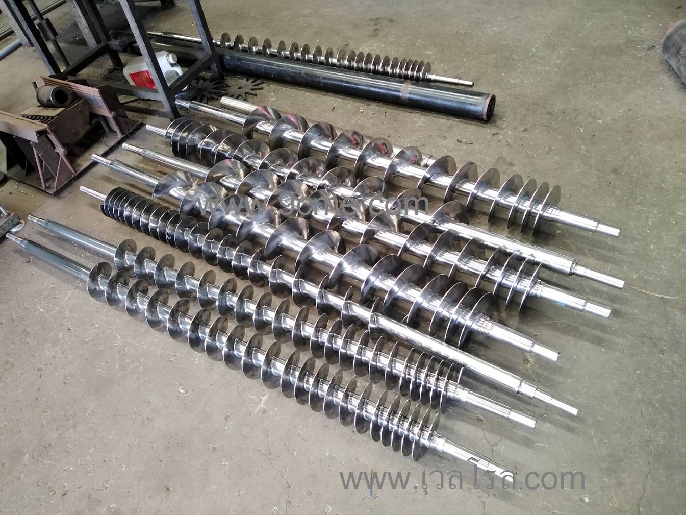 Spare parts for screw feeder
