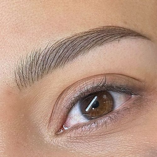 สักคิ้วครั้งแรก