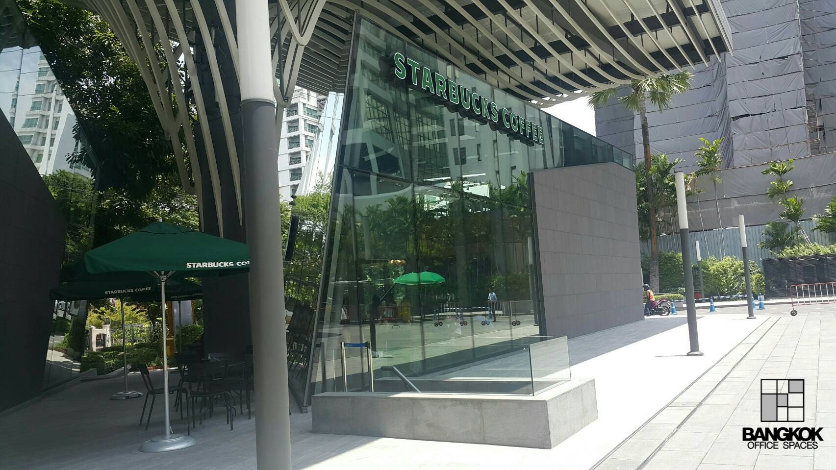 SINDHORN BUILDING bangkokoffice