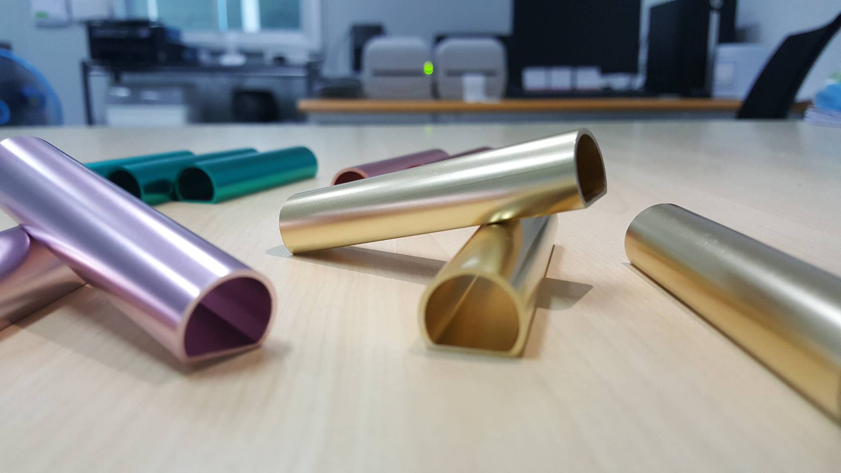 Anodizing aluminum Hinotechnology