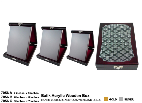 โล่ไม้ Wooden 7056 Batik Acrylic Wooden Box