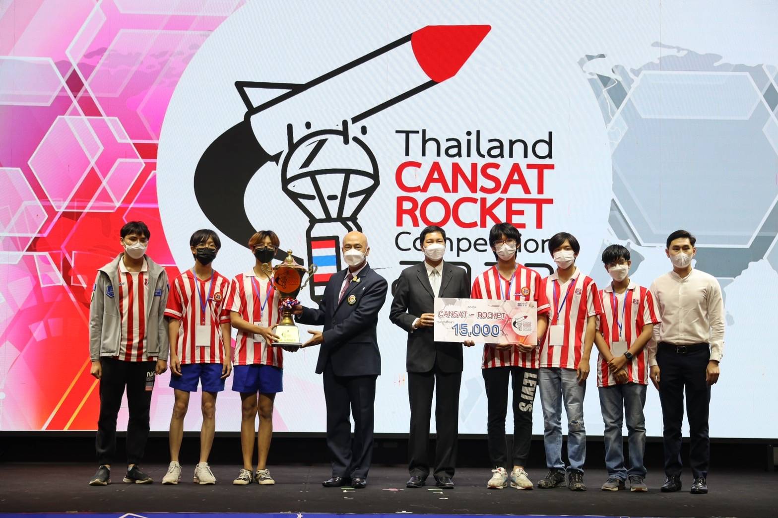 ทีมโรงเรียนอัสสัมชัญ กรุงเทพฯ คว้าแชมป์  Thailand CANSAT-ROCKET Competition 2022