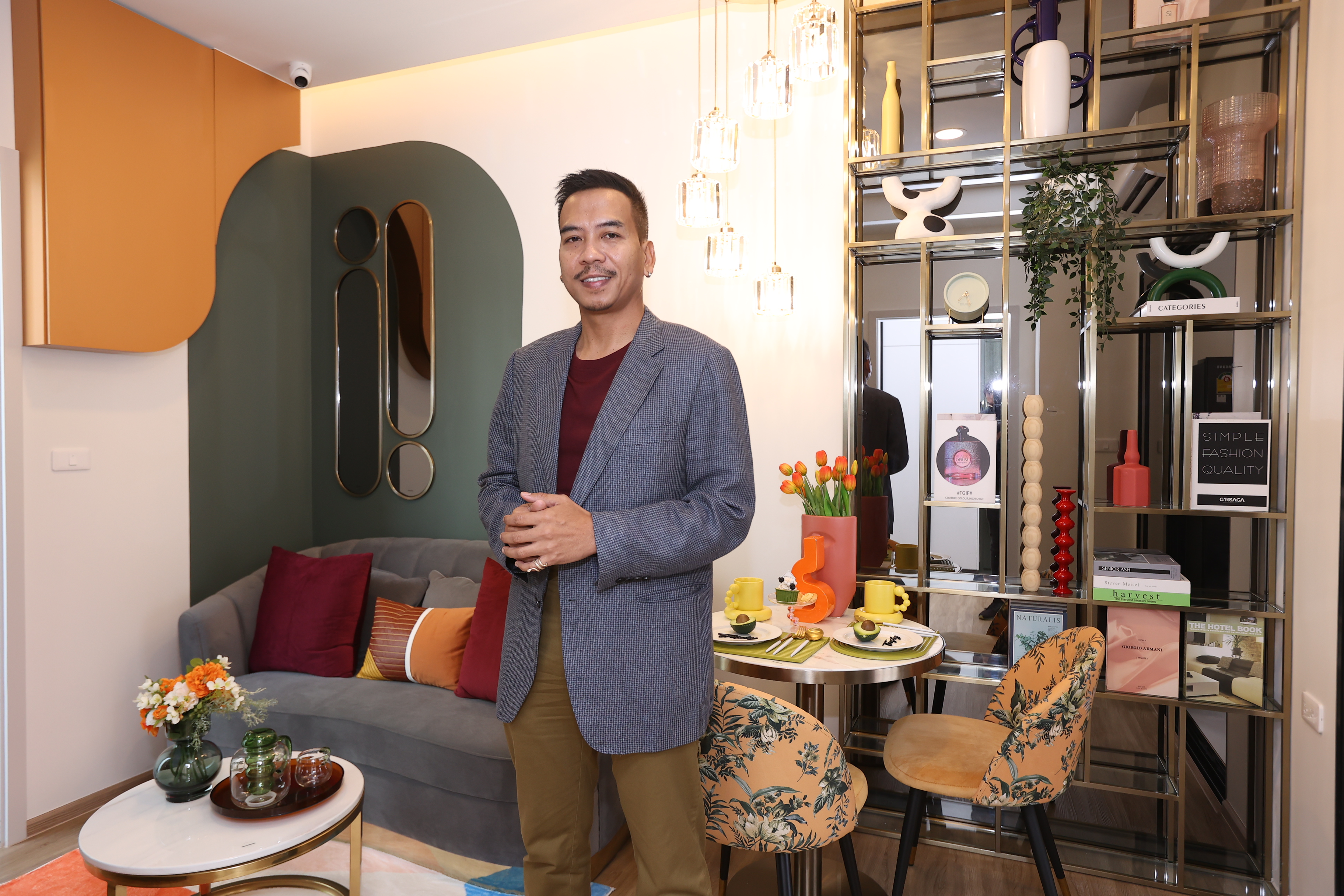 ณัฏฐพร_กลั่นเรืองแสง ณัฏฐพร_กลั่นเรืองแสง