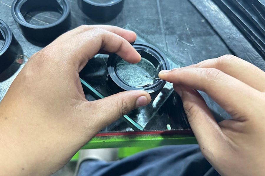 รับผลิตยางตามแบบ