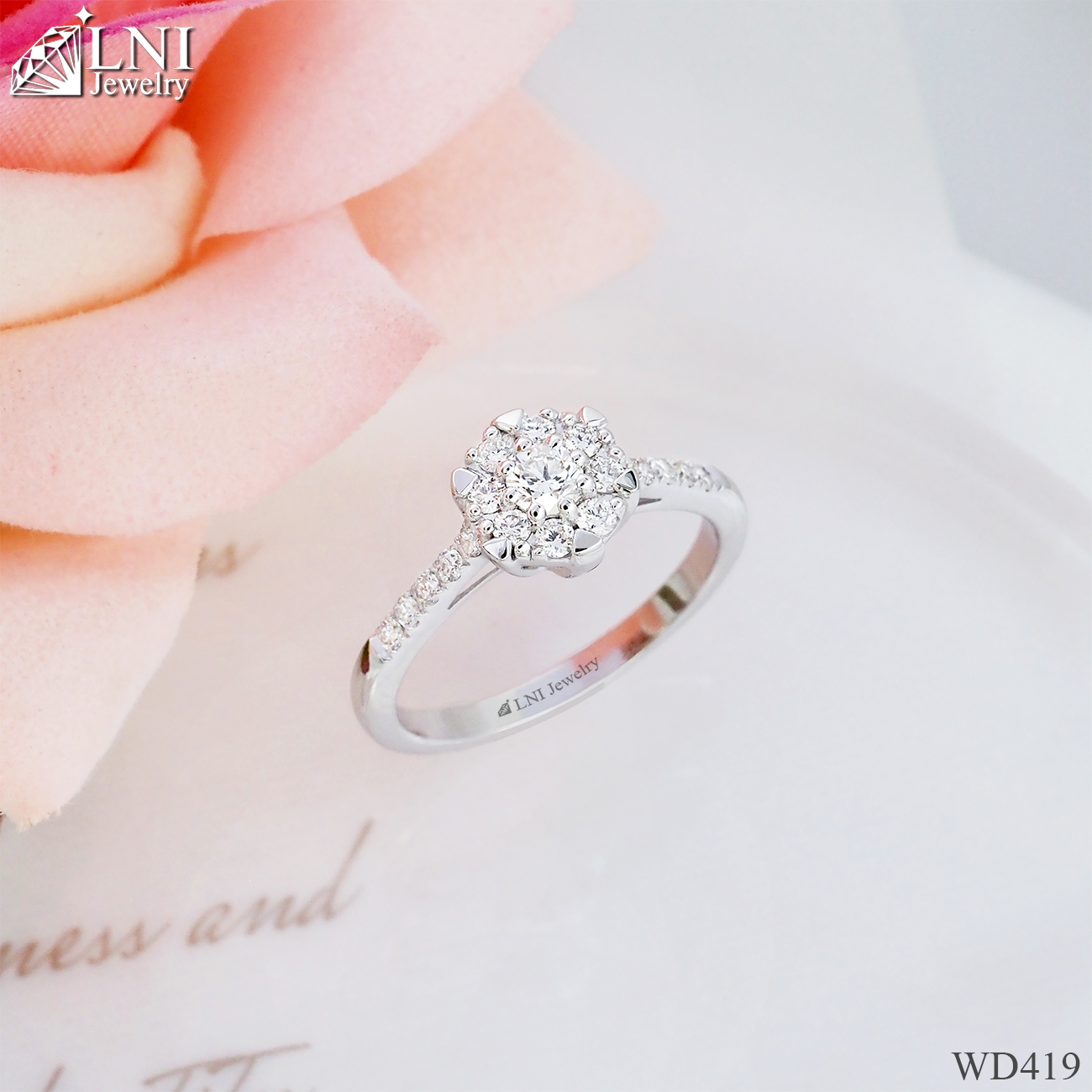 WD419 Halo Diamond Ring