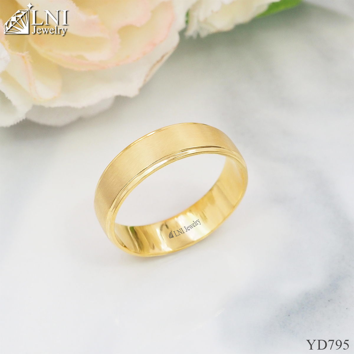 YD795 Smooth Ring