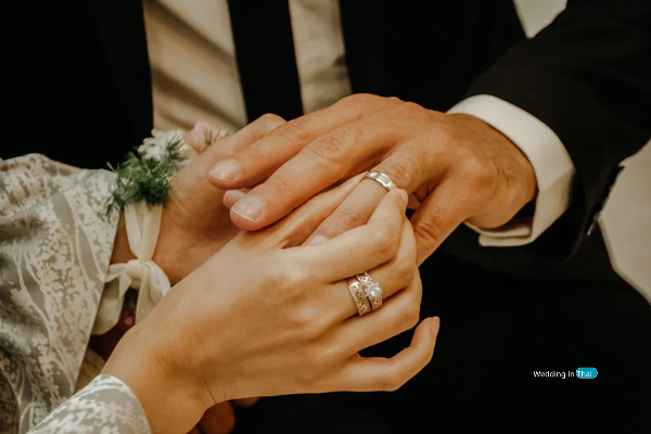 แหวนแต่งงาน แหวนแต่งงาน