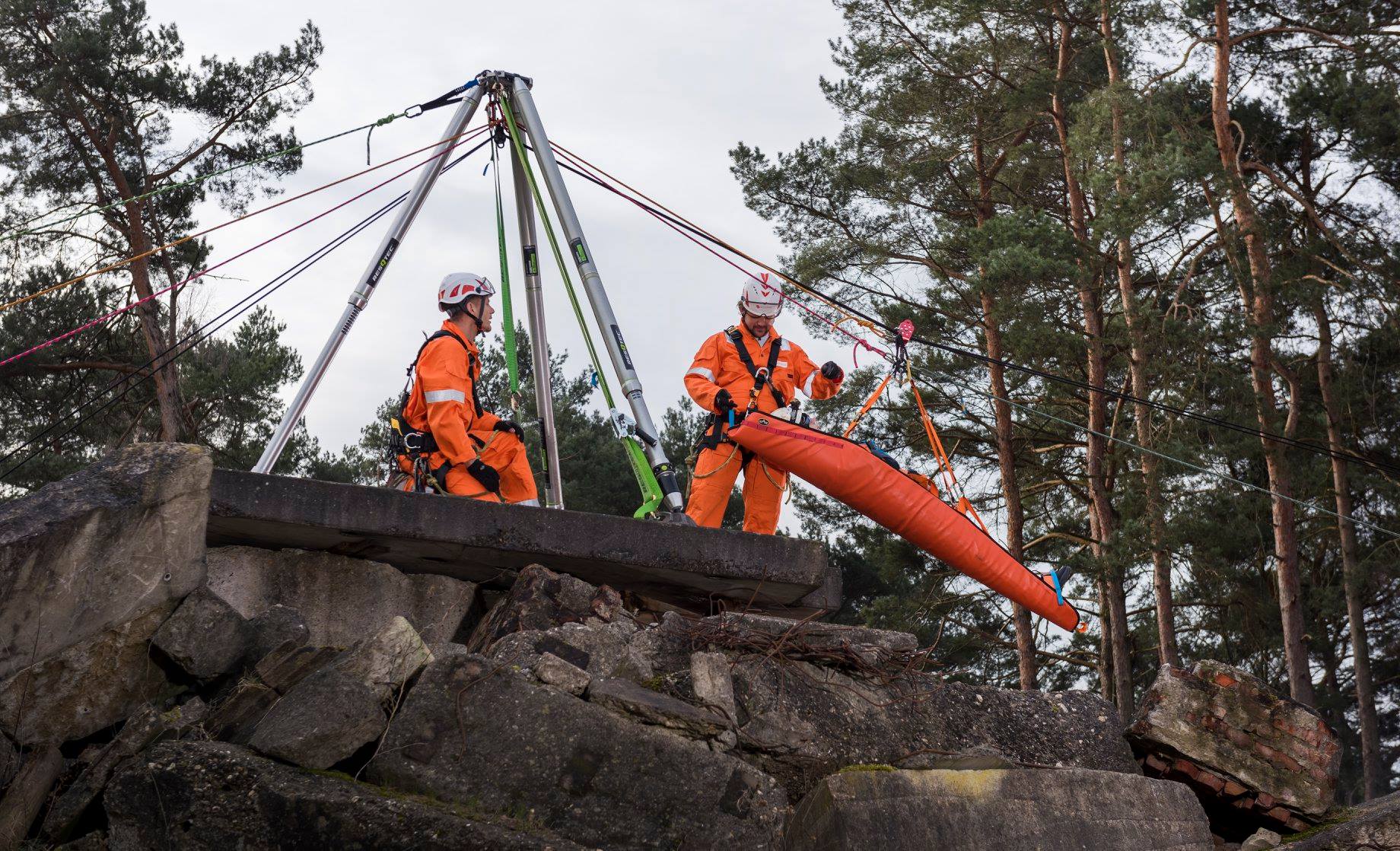 TRIPOD SET INCL RAKER RAIL HINGE 3X qtecdrive29